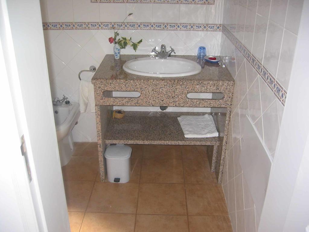 Gasthaus Quinta Das Aves Lagos Zimmer foto
