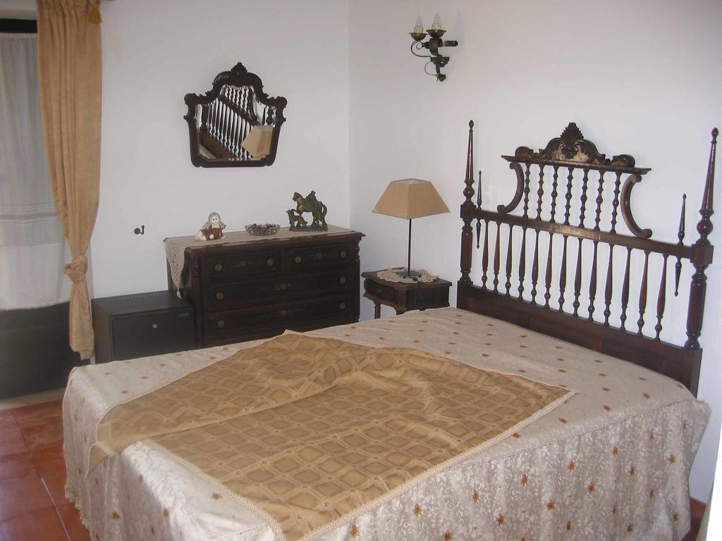 Gasthaus Quinta Das Aves Lagos Zimmer foto